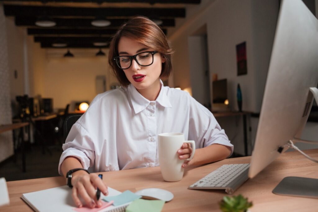 Znalezienie odpowiedniego przetargu jest kluczowe dla rozwoju firmy, szczególnie w sektorach, gdzie większość zleceń pochodzi z sektora publicznego